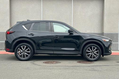 Jet Black Mica 2018 Mazda CX-5 Touring