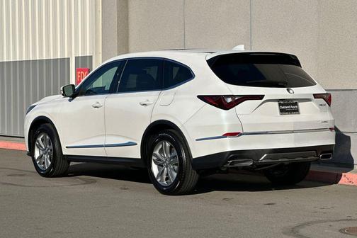 Platinum White Pearl 2026 Acura MDX Standard