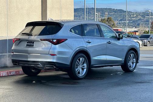 2025 Acura MDX Standard