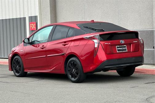2016 Toyota Prius Four
