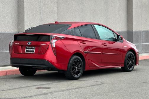 2016 Toyota Prius Four
