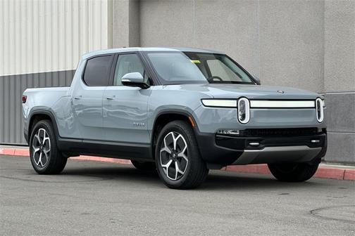 2024 Rivian R1T Adventure