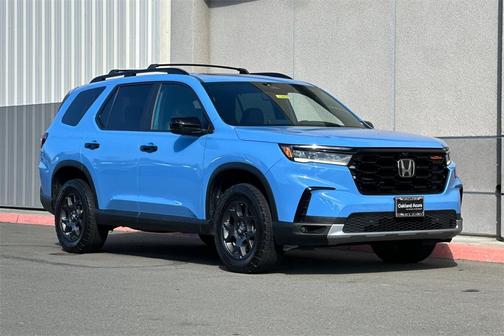 2023 Honda Pilot AWD TrailSport