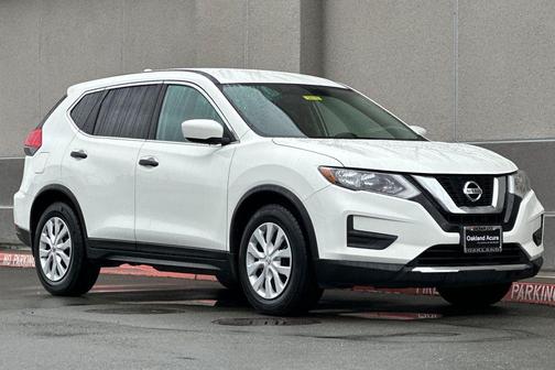Glacier White 2017 Nissan Rogue S