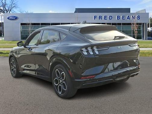 2022 Ford Mustang Mach-E GT