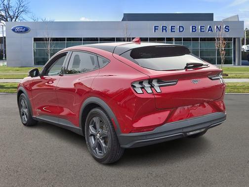 2021 Ford Mustang Mach-E SELECT