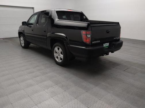 Crystal Black Pearl 2013 Honda Ridgeline RTL