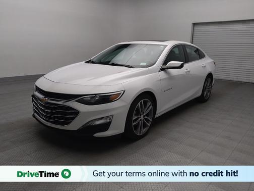 Summit White 2023 Chevrolet Malibu FWD 1LT