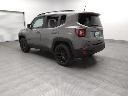 2022 Jeep Renegade Altitude