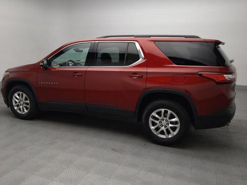 Cajun Red Tintcoat 2020 Chevrolet Traverse LT Cloth