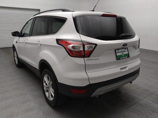 White 2018 Ford Escape SE
