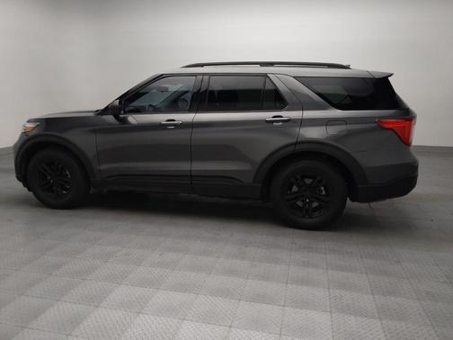 Magnetic Metallic 2020 Ford Explorer XLT