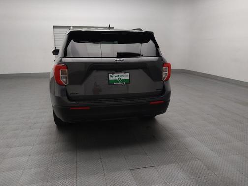 Magnetic Metallic 2020 Ford Explorer XLT