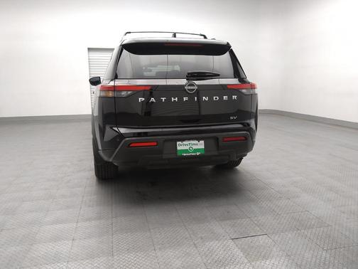 2022 Nissan Pathfinder SV 2WD