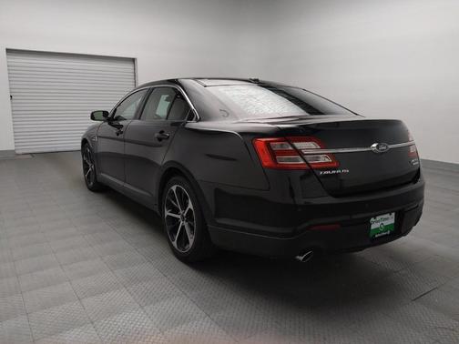 2015 Ford Taurus Limited