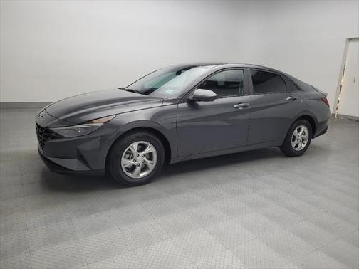 2023 Hyundai ELANTRA SE