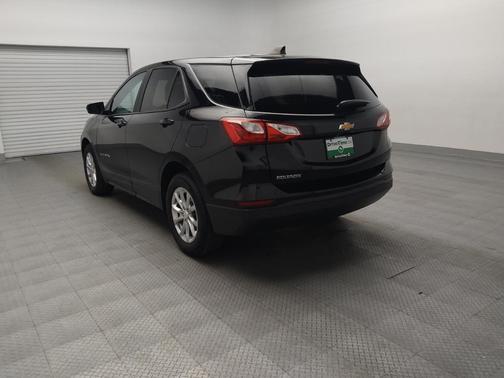 Mosaic Black Metallic 2021 Chevrolet Equinox LS