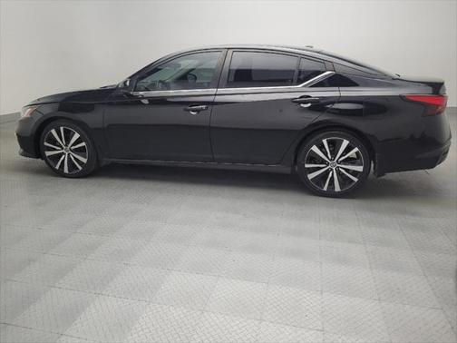 2021 Nissan Altima SR VC-Turbo FWD