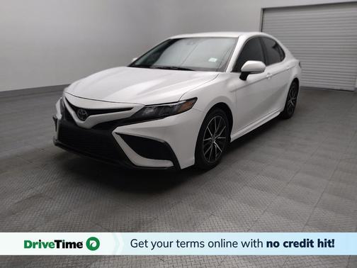 Ice Cap 2023 Toyota Camry SE