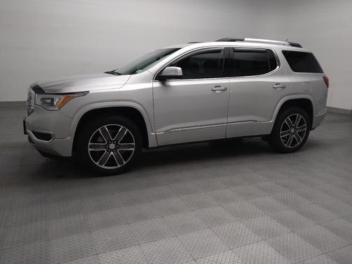 2018 GMC Acadia Denali