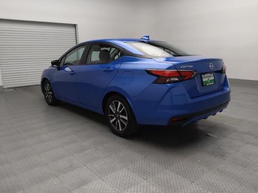 2021 Nissan Versa 1.6 SV