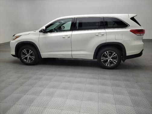 2017 Toyota Highlander LE