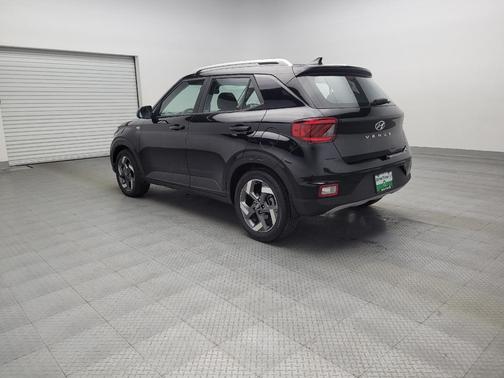 2022 Hyundai VENUE SEL