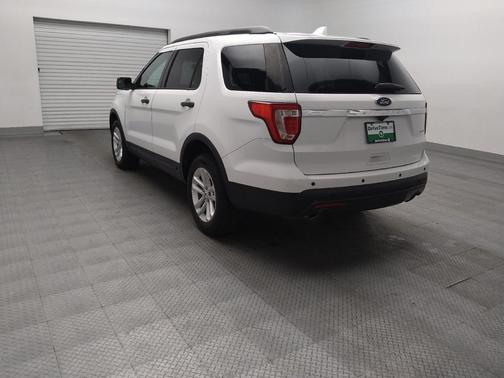 Oxford White 2016 Ford Explorer Base