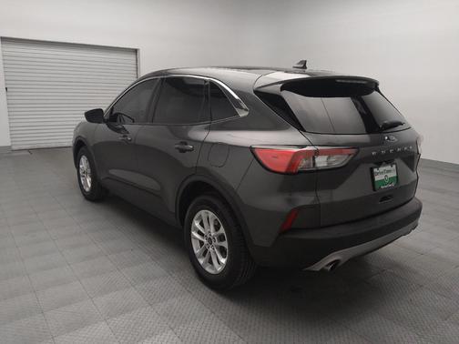 Magnetic Metallic 2020 Ford Escape SE