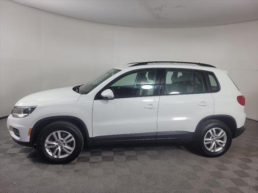 2016 Volkswagen Tiguan S