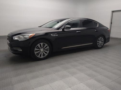 2017 Kia K900 Premium 3.8L