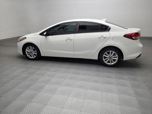 2017 Kia Forte S