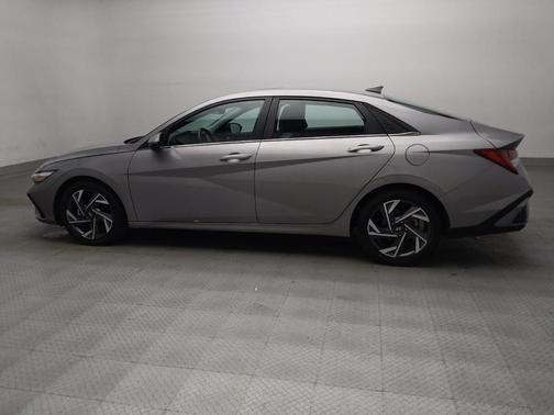 Gray 2024 Hyundai ELANTRA Limited
