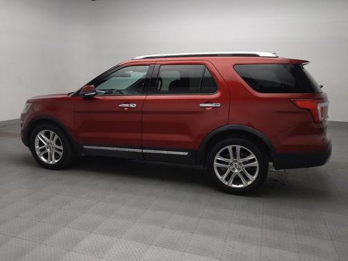Red 2017 Ford Explorer Limited