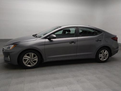 Gray 2020 Hyundai ELANTRA SEL