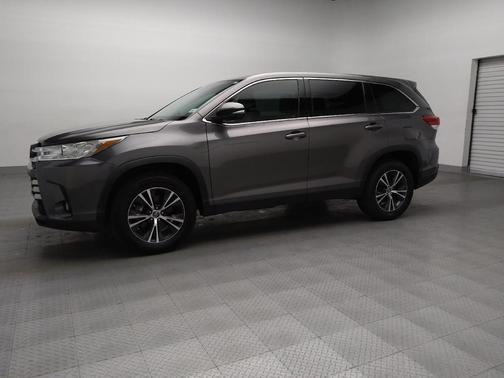 2019 Toyota Highlander LE Plus