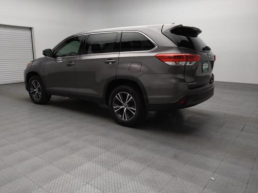 2019 Toyota Highlander LE Plus