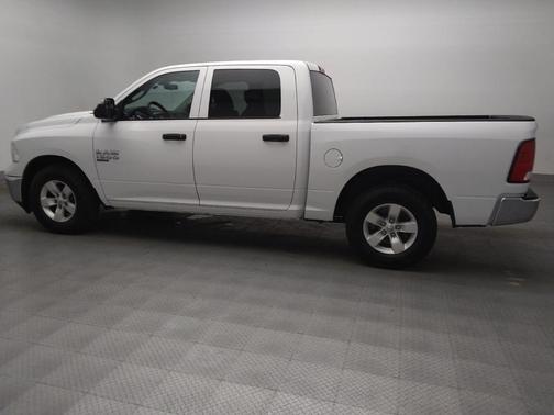 Bright White Clearcoat 2022 RAM 1500 Tradesman