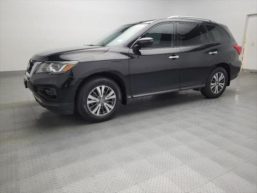 2019 Nissan Pathfinder S