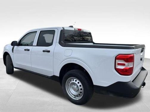Oxford White 2026 Ford Maverick XL