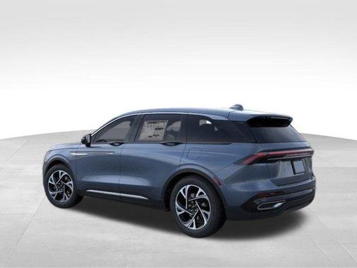 Blue Metallic 2026 Lincoln Nautilus Premiere