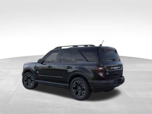 Shadow Black 2026 Ford Bronco Sport Outer Banks