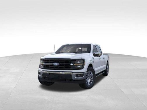 Oxford White 2026 Ford F-150 XLT