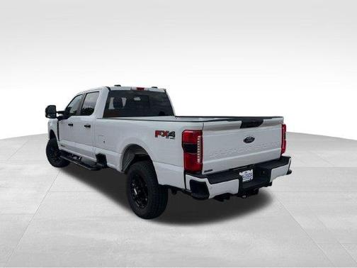 Oxford White 2026 Ford F-250 XL