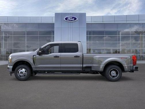 2026 Ford F-350 XLT