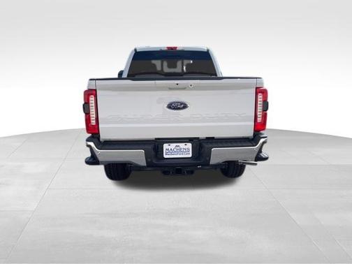 Oxford White 2026 Ford F-350 Lariat Super Duty