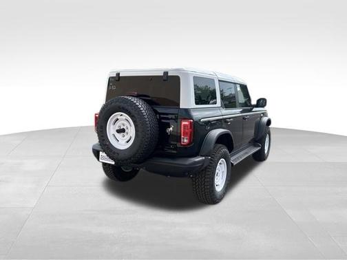 Shadow Black 2026 Ford Bronco Heritage Edition