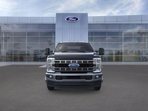 2026 Ford F-350 XLT