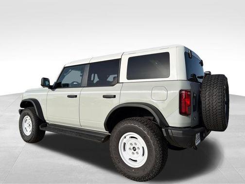 Avalanche 2026 Ford Bronco Heritage Edition