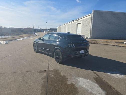 2025 Ford Mustang Mach-E GT